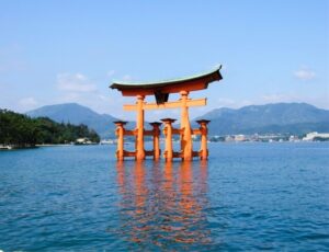 広島県の厳島神社